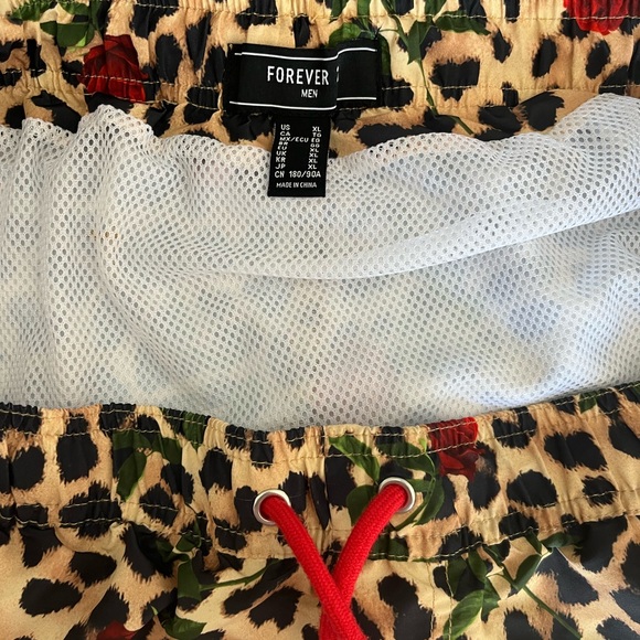 Trunks - Picture 2 of 3